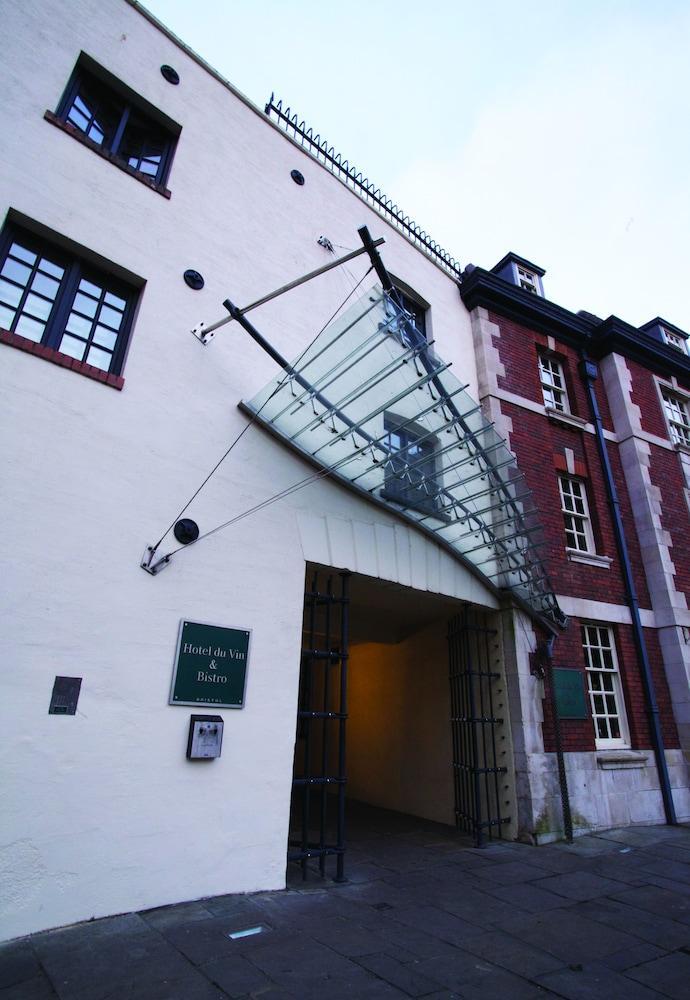 Du Vin 4*